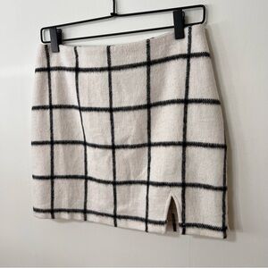Altard State plaid mini skirt Black and White Size Medium